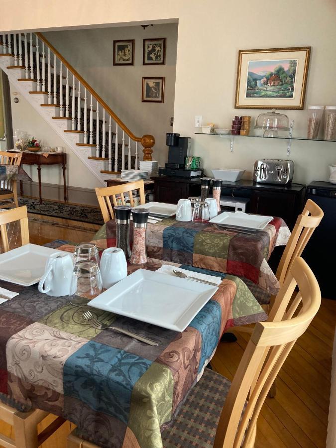 Chez L'Doc Bed and Breakfast Saint-Prosper Buitenkant foto
