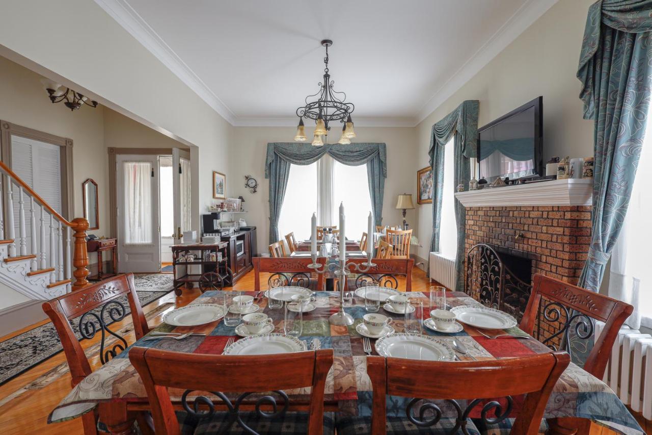Chez L'Doc Bed and Breakfast Saint-Prosper Buitenkant foto